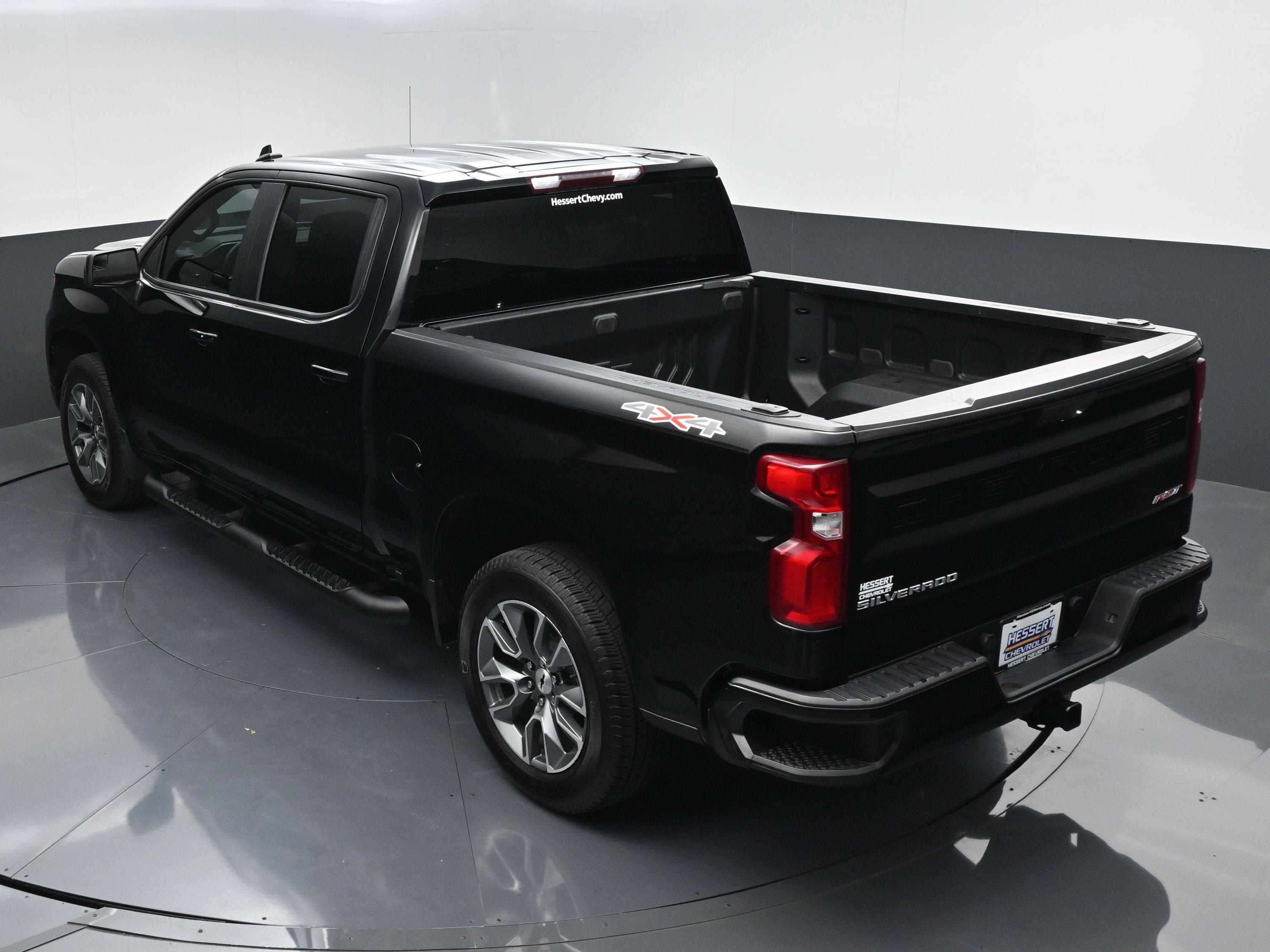 Certified 2025 Chevrolet Silverado 1500 RST w/ LPO, Liner Protection Package AWD/4WD image 48