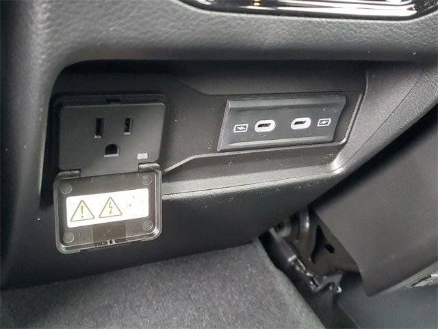 New 2026 Jeep Grand Cherokee Altitude AWD/4WD image 12
