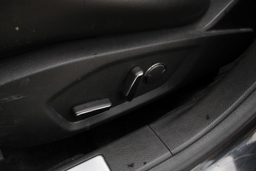 Used 2014 Ford Fusion Titanium AWD/4WD image 3