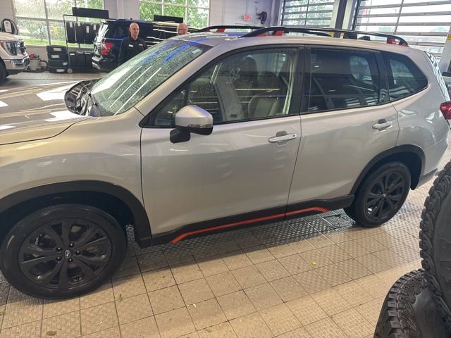 Used 2024 Subaru Forester Sport AWD/4WD image 11