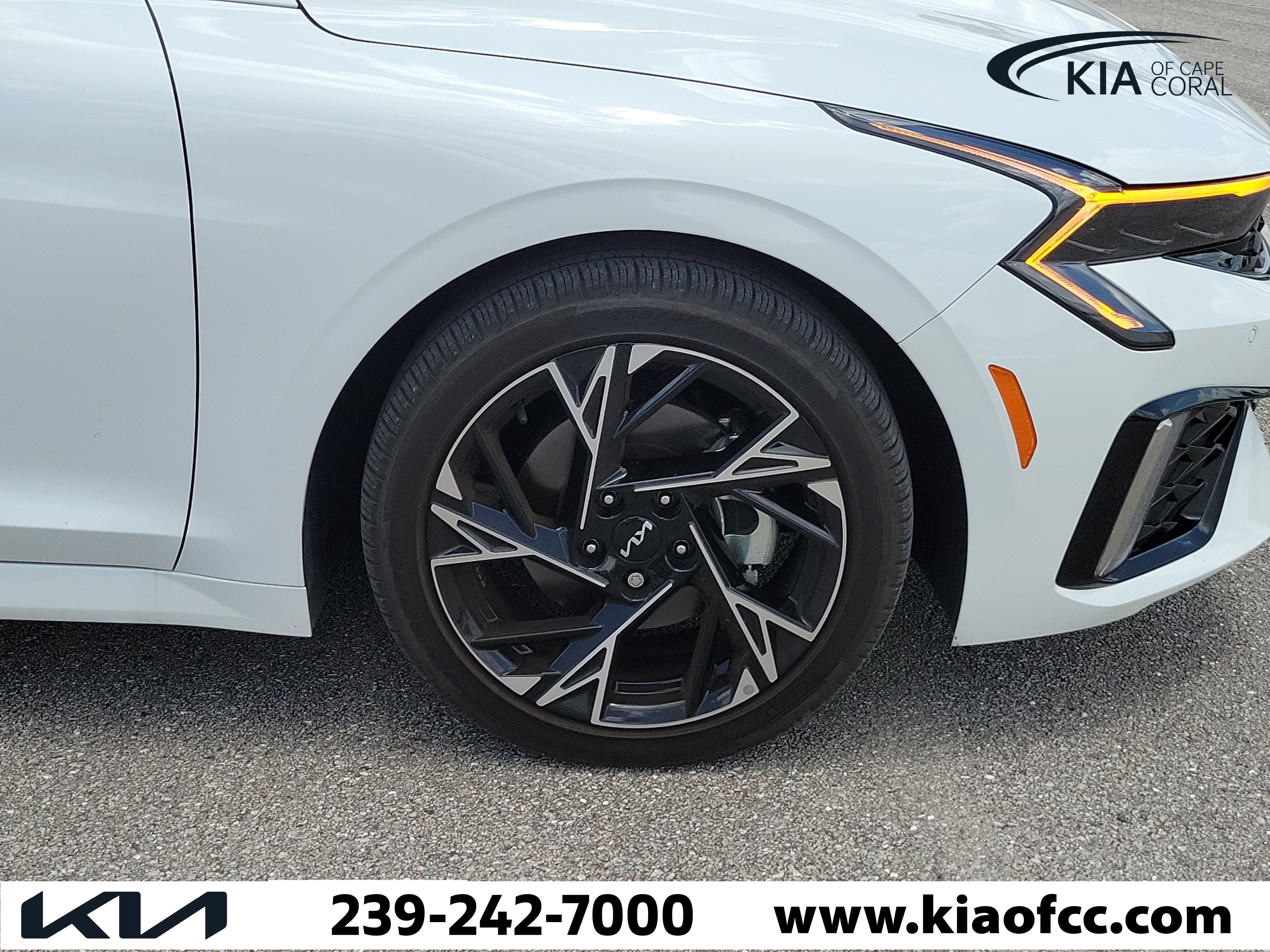 Certified 2025 Kia K5 GT-Line w/ GT-Line Premium Package FWD image 7