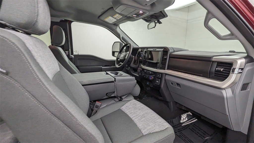 New 2026 Ford F250 XLT image 37
