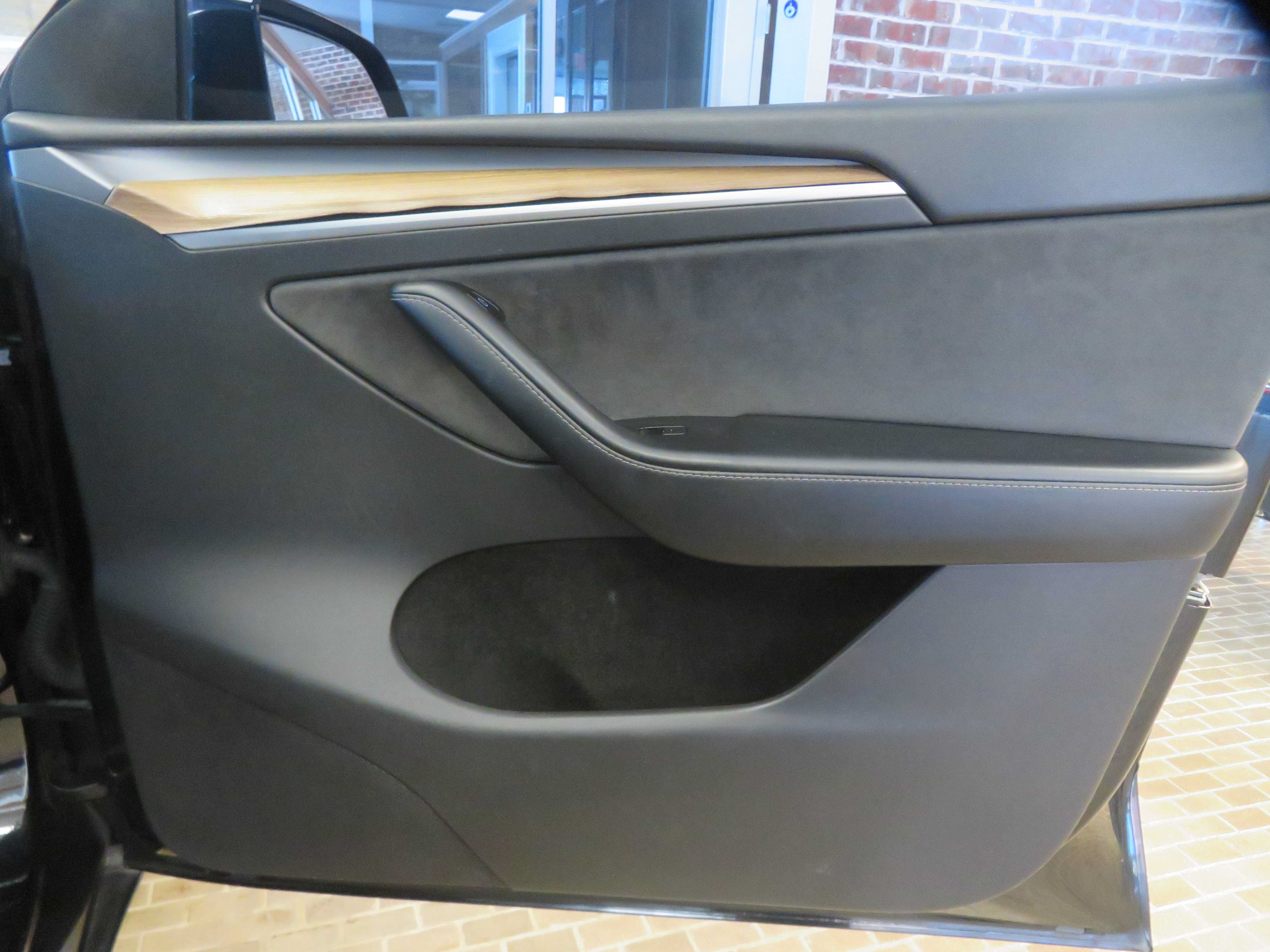 Used 2022 Tesla Model Y Performance AWD/4WD image 20