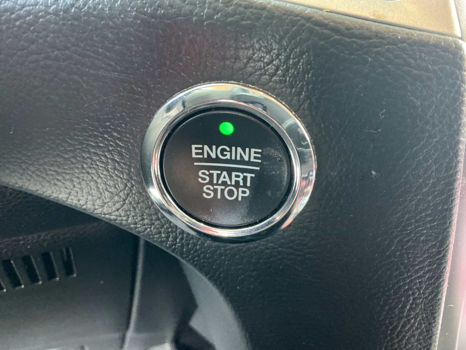 Used 2022 Ford Edge SEL AWD/4WD image 30