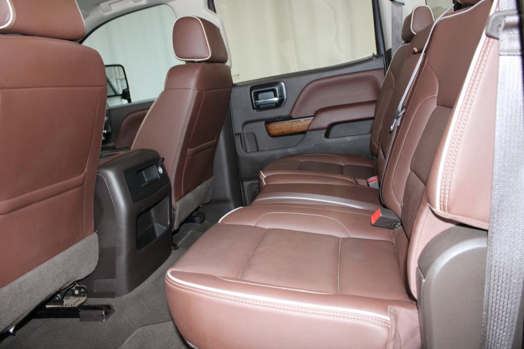 Used 2019 Chevrolet Silverado 2500 High Country w/ Duramax Plus Package AWD/4WD image 27