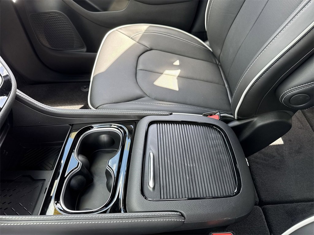 New 2026 Chrysler Pacifica Limited w/ S Appearance Package image 21