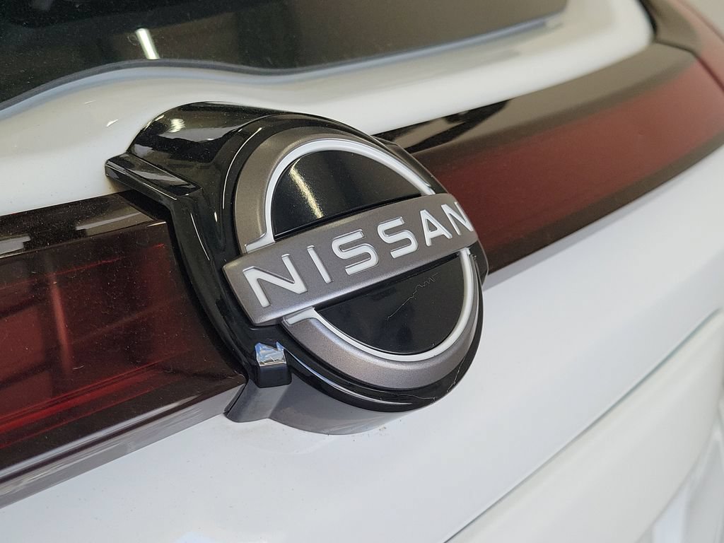 Used 2023 Nissan Kicks SV FWD image 10
