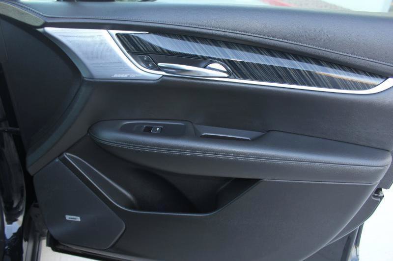Used 2024 Cadillac XT6 Premium Luxury FWD image 25