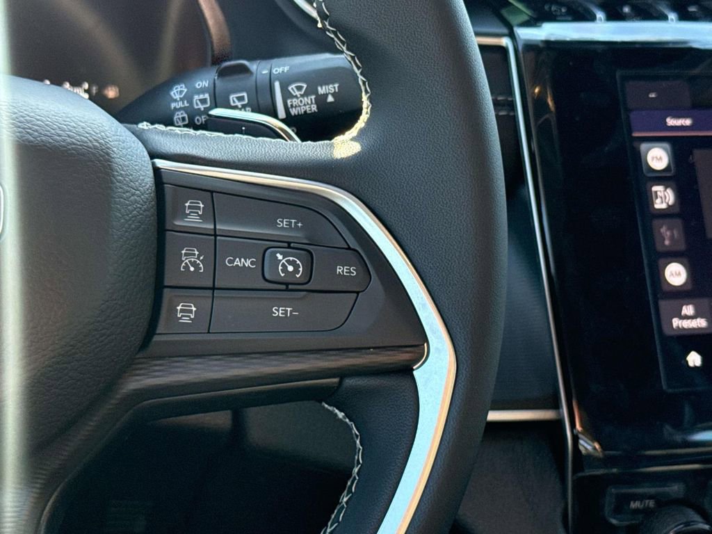 New 2025 Jeep Grand Cherokee Laredo X RWD image 12