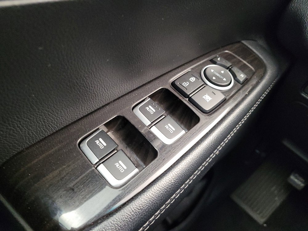 Used 2020 Kia Sorento LX image 27