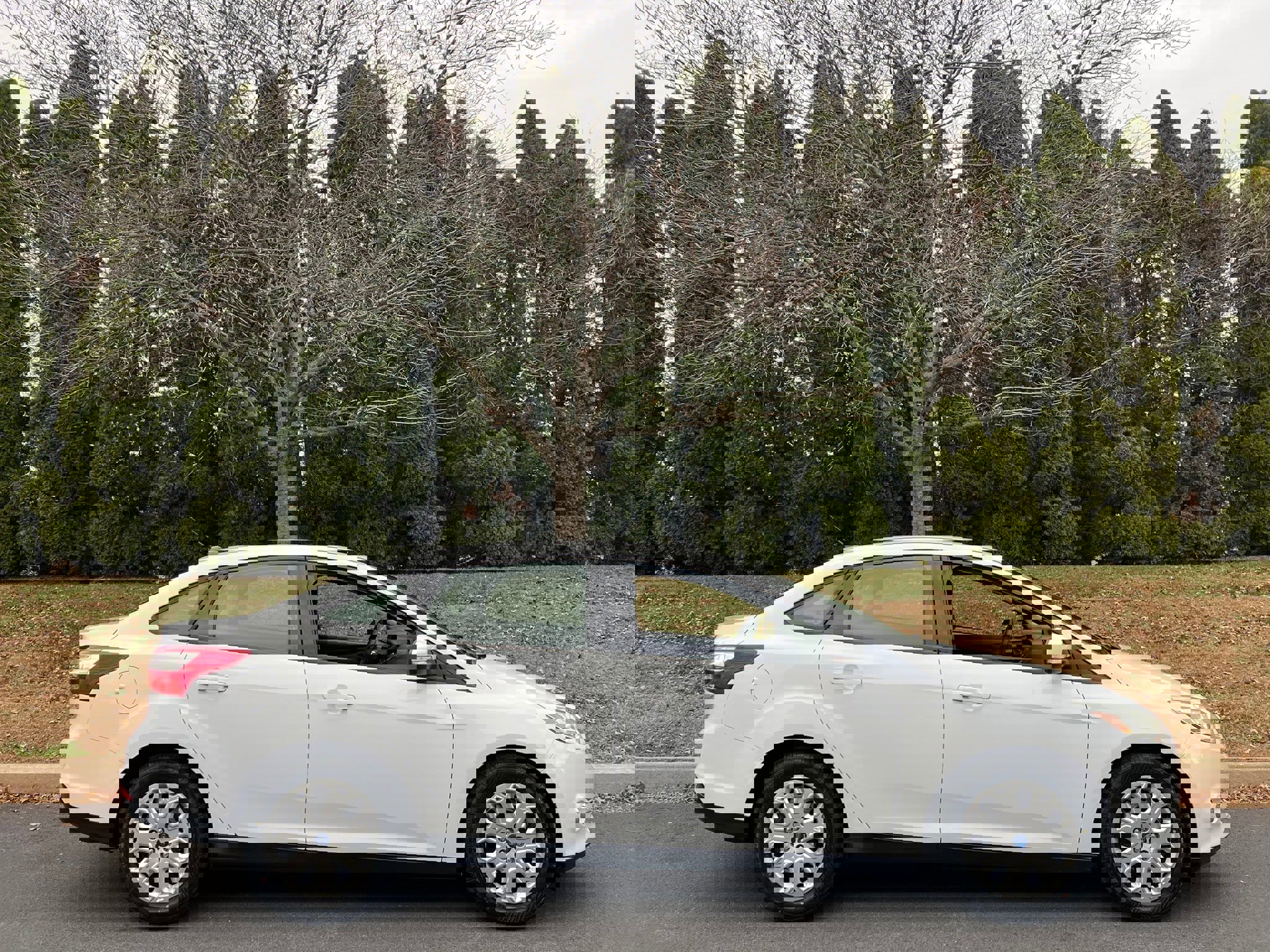 Used 2012 Ford Focus SE image 35