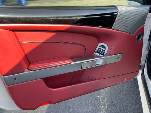 Used 2015 Aston Martin DB9 Coupe RWD image 27