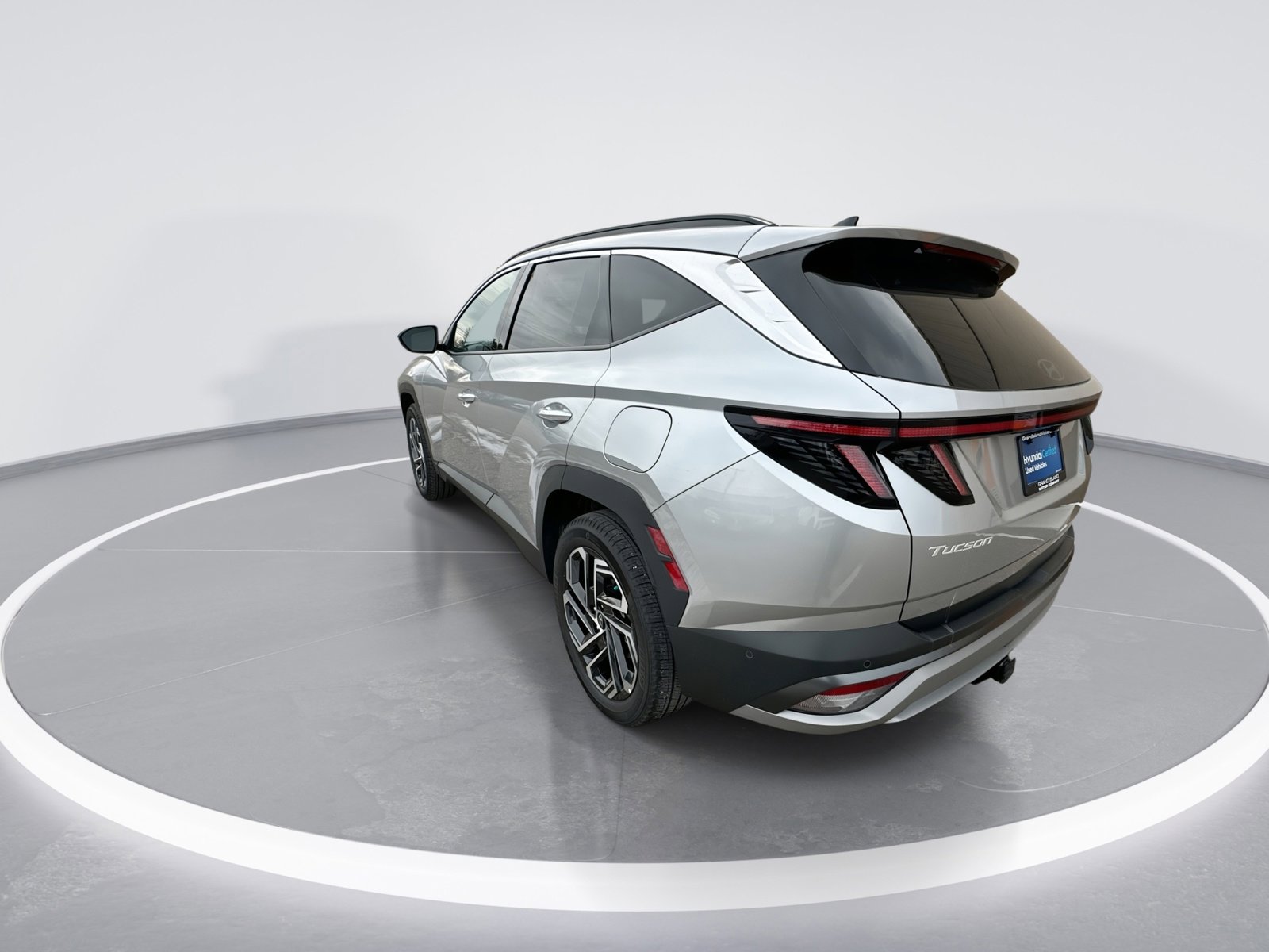 Used 2025 Hyundai Tucson Limited image 6