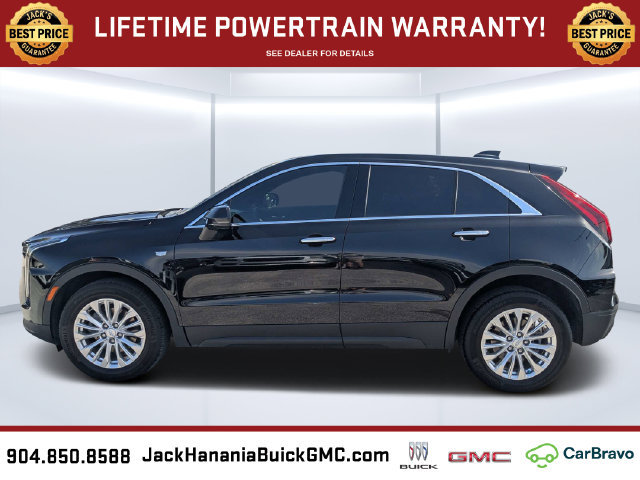 Used 2024 Cadillac XT4 Luxury w/ Cold Weather Package FWD image 6