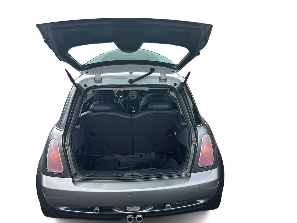 Used 2004 MINI Cooper S FWD image 12