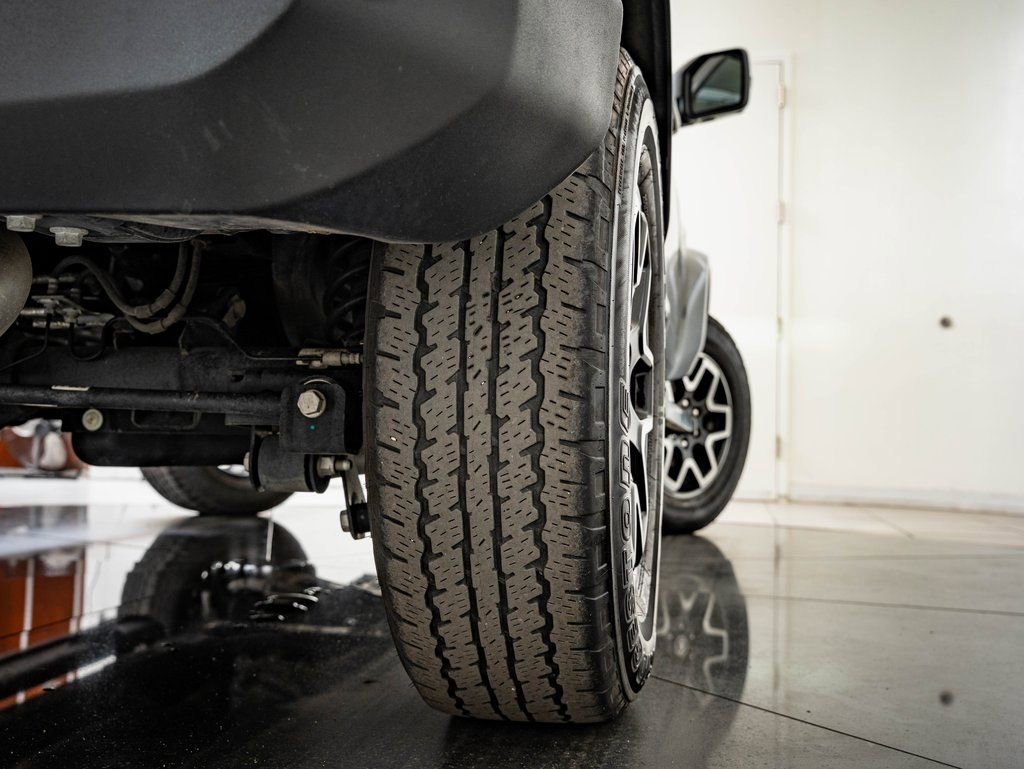Used 2022 Ford Bronco Outer Banks image 37