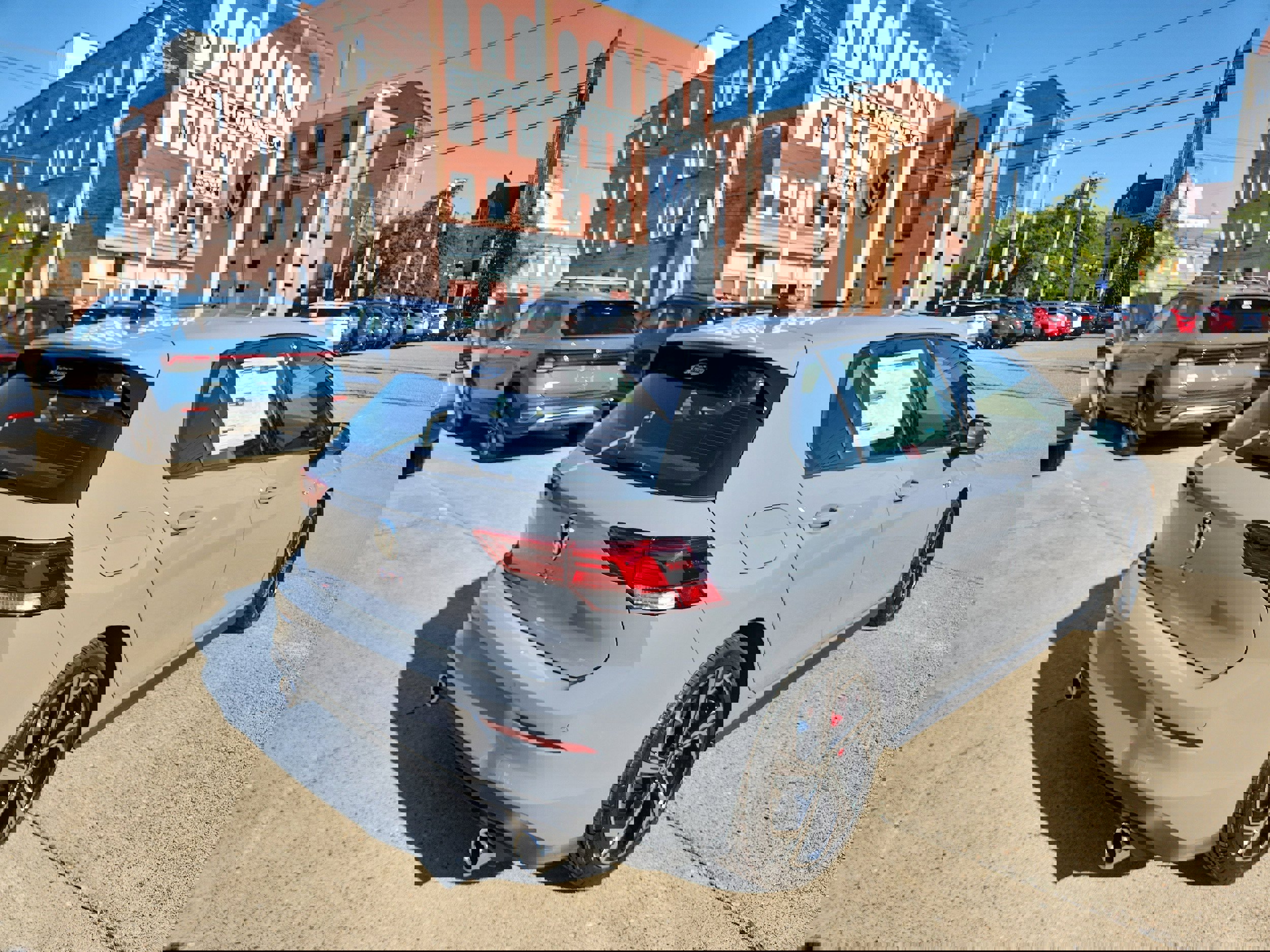 New 2025 Volkswagen GTI SE image 5