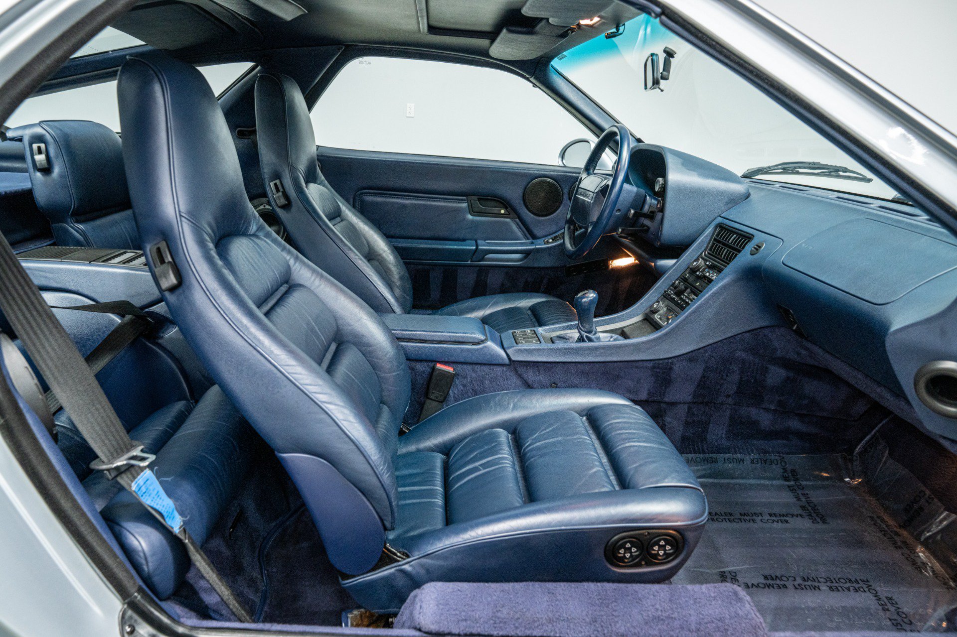 Used 1994 Porsche 928 GTS RWD image 42