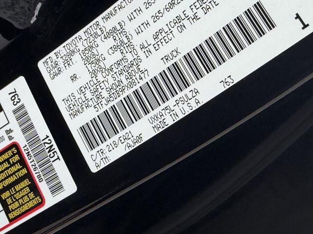 Used 2023 Toyota Tundra Limited w/ Power Package AWD/4WD image 30