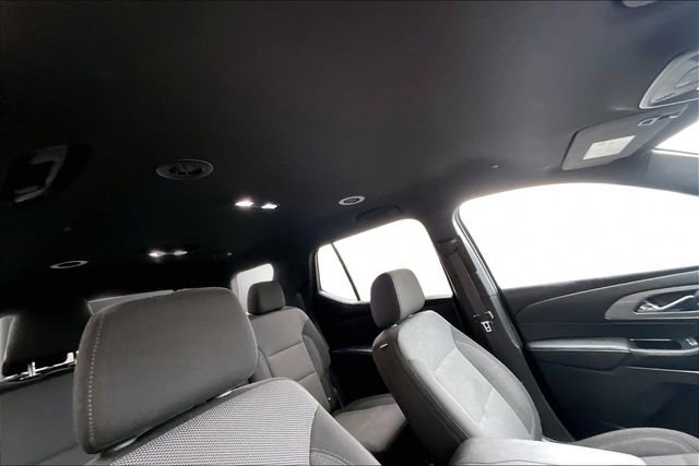 Used 2023 Chevrolet Traverse LT image 20