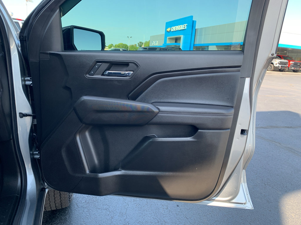 Used 2024 GMC Canyon Elevation w/ Convenience Package image 29