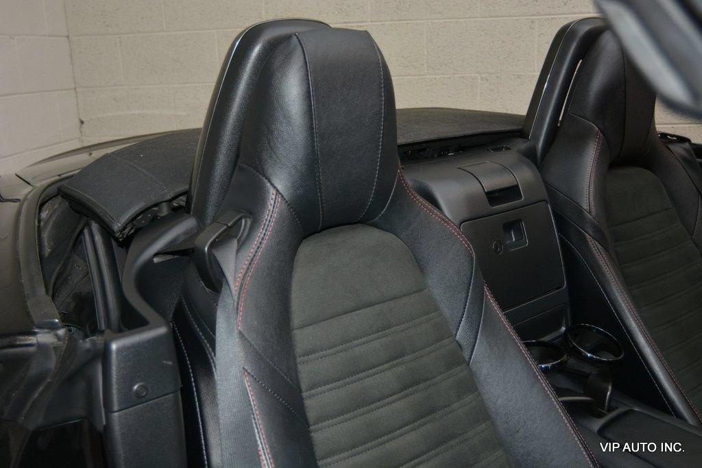 Used 2017 FIAT 124 Spider Abarth RWD image 18