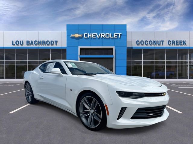 Used 2016 Chevrolet Camaro LT image 1