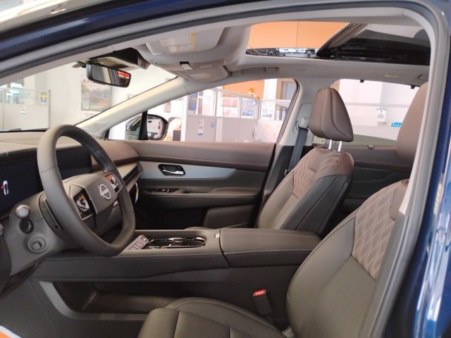 New 2025 Nissan Murano Platinum image 14