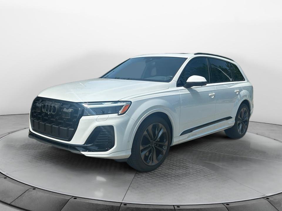 Certified 2026 Audi Q7 3.0T Premium Plus AWD/4WD image 3