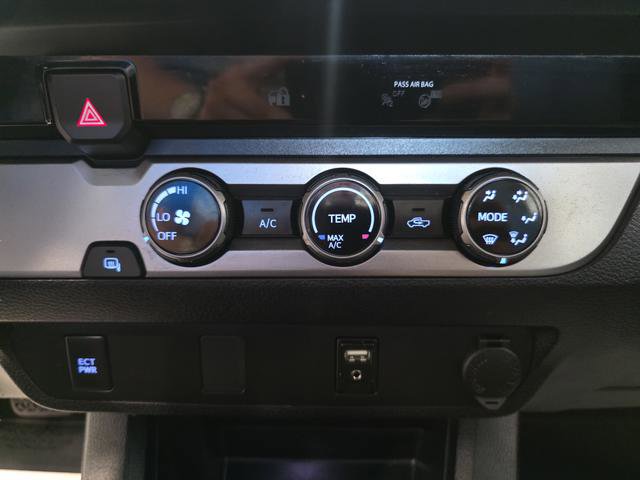 Used 2018 Toyota Tacoma SR RWD image 19