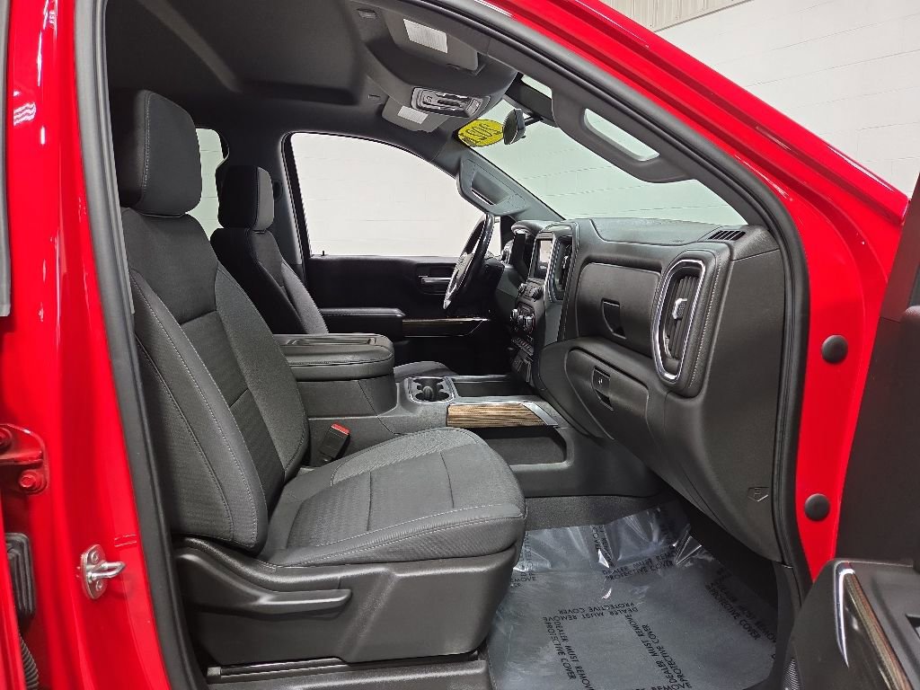 Used 2021 Chevrolet Silverado 1500 LT Trail Boss w/ Convenience Package II AWD/4WD image 10