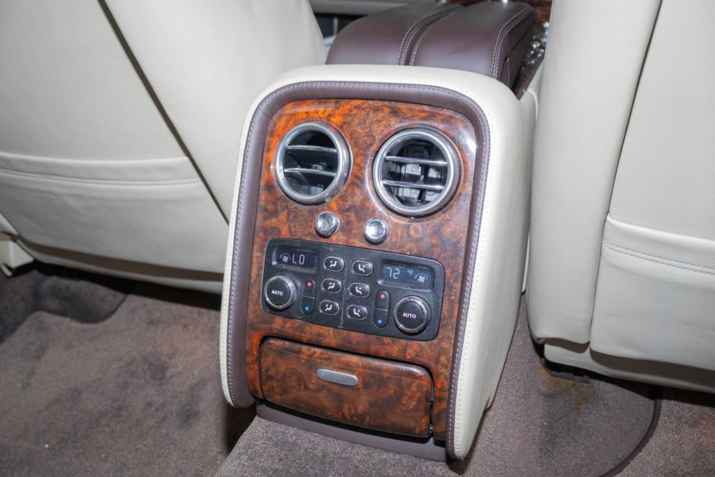 Used 2012 Bentley Flying Spur Flying Spur AWD/4WD image 29