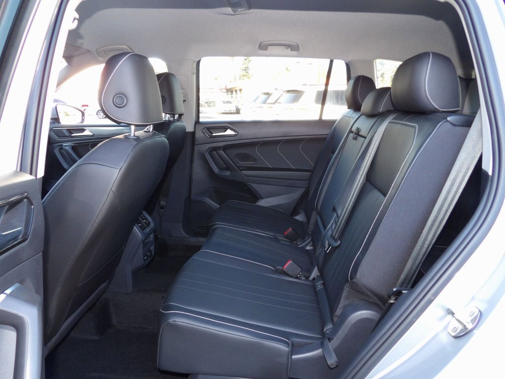 Used 2022 Volkswagen Tiguan SE image 4