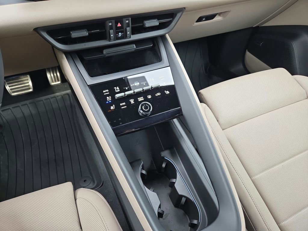 Certified 2025 Porsche Macan 4S Electric image 14