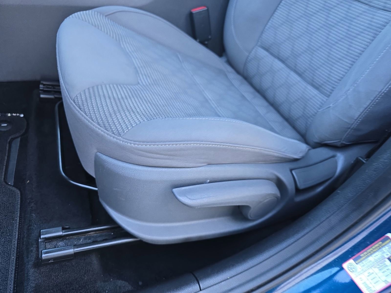 Used 2018 Kia Niro LX image 33