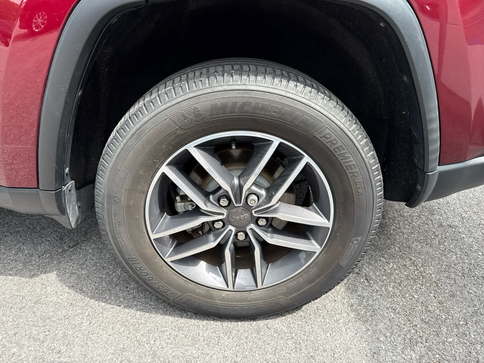 Used 2019 Jeep Grand Cherokee Limited w/ Luxury Group II AWD/4WD image 5