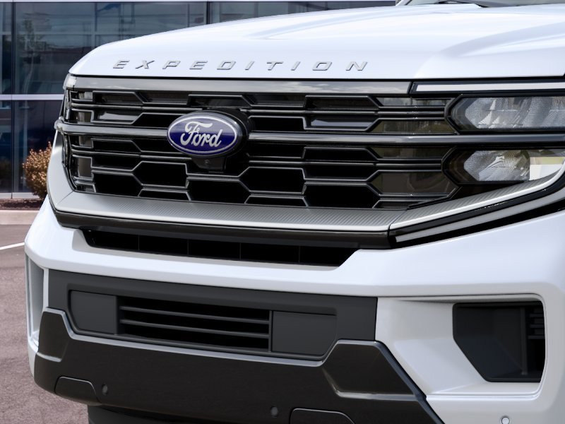 New 2027 Ford Expedition Platinum w/ Driver's Package RWD image 19