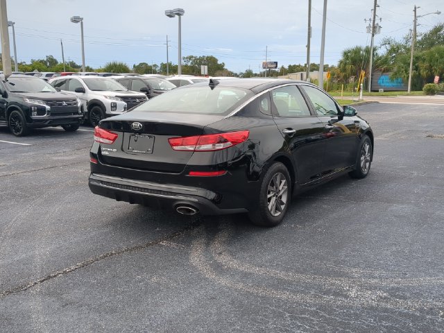 Used 2020 Kia Optima LX FWD image 5