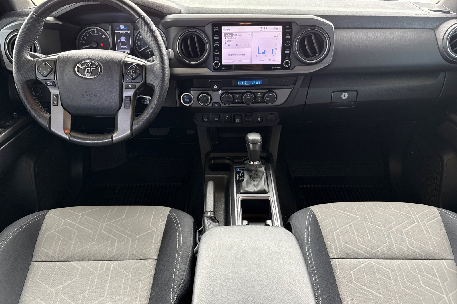 Used 2023 Toyota Tacoma TRD Off-Road w/ Technology Package AWD/4WD image 19
