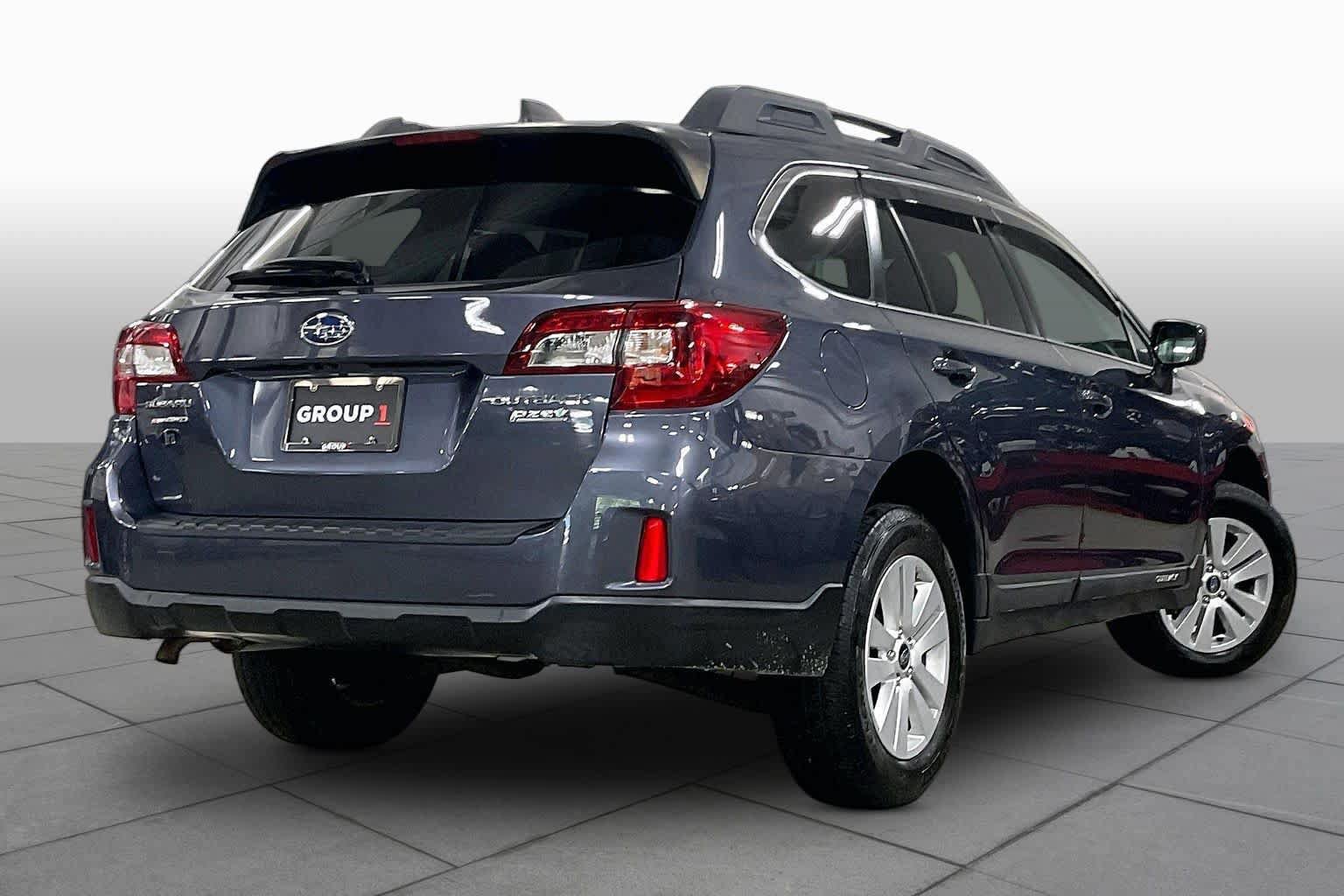 Used 2016 Subaru Outback 2.5i Premium AWD/4WD image 13