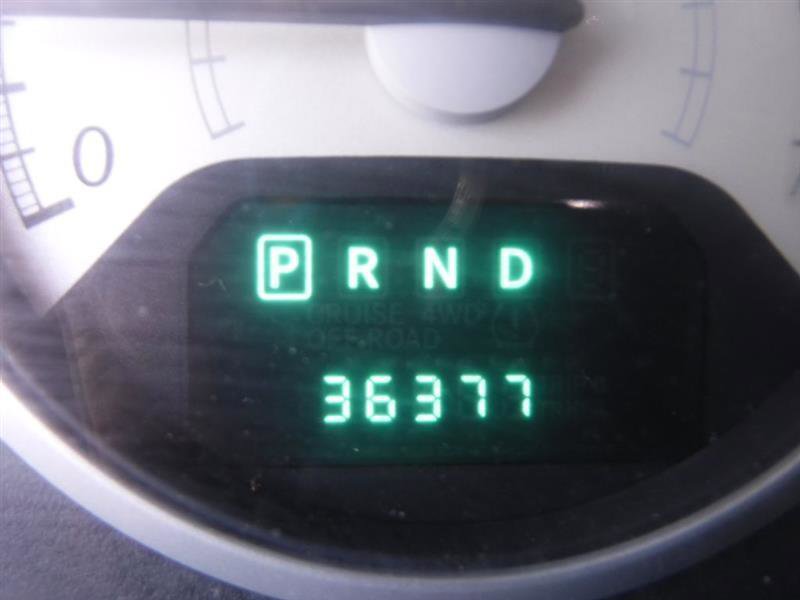 Used 2009 Chrysler Town & Country Touring image 16