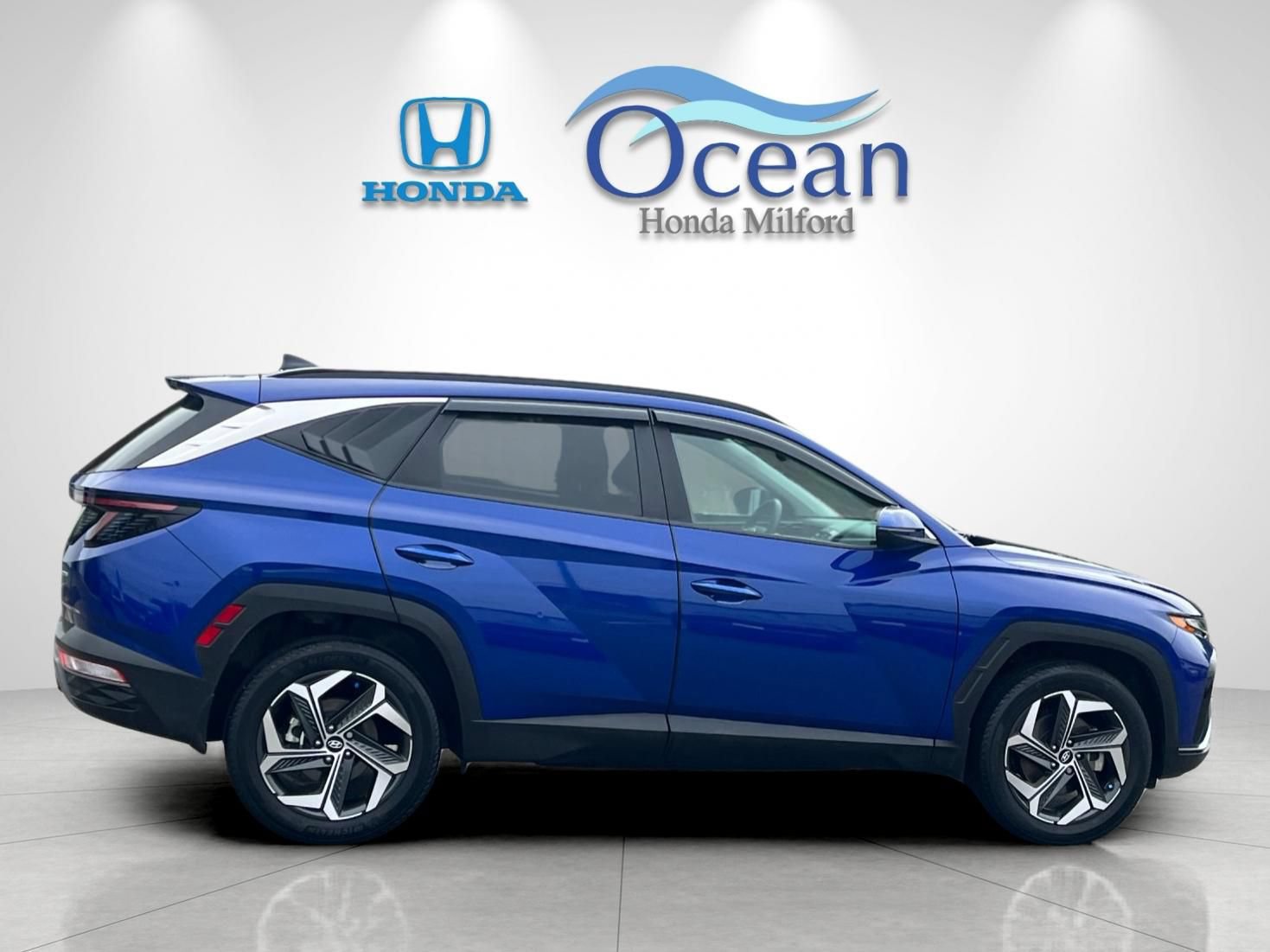Used 2023 Hyundai Tucson SEL w/ Convenience Package AWD/4WD image 2