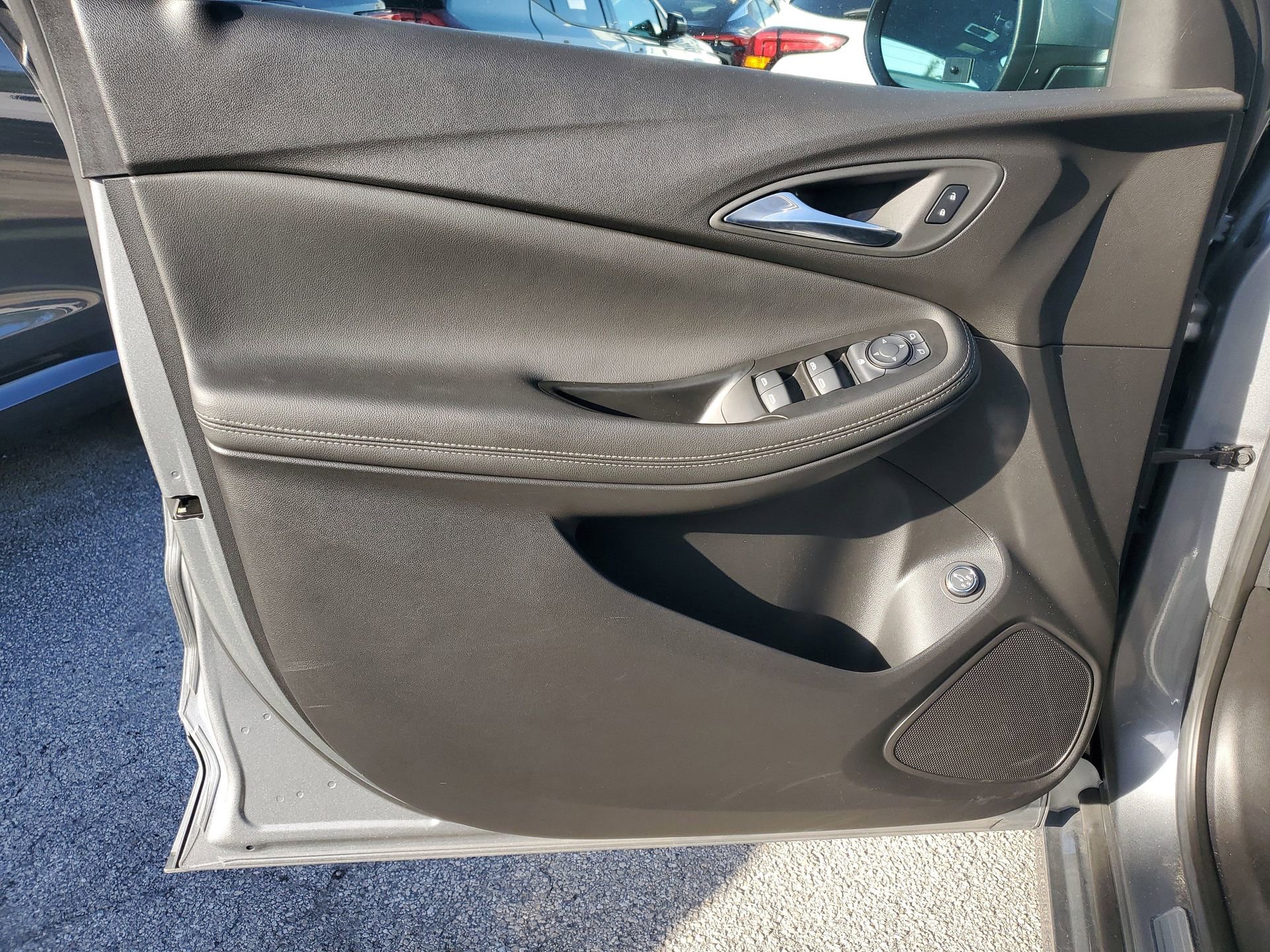 Certified 2023 Buick Encore GX Select w/ Sport Touring Package image 19