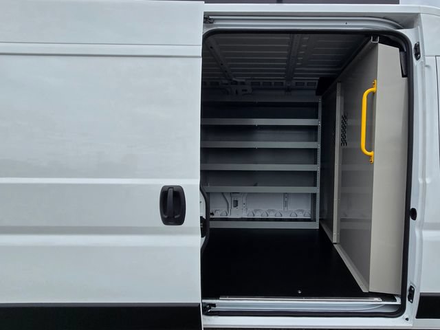Used 2025 RAM ProMaster 2500 FWD image 21