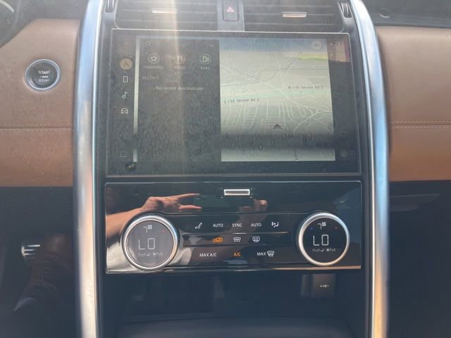 Used 2023 Land Rover Discovery HSE R-Dynamic AWD/4WD image 13