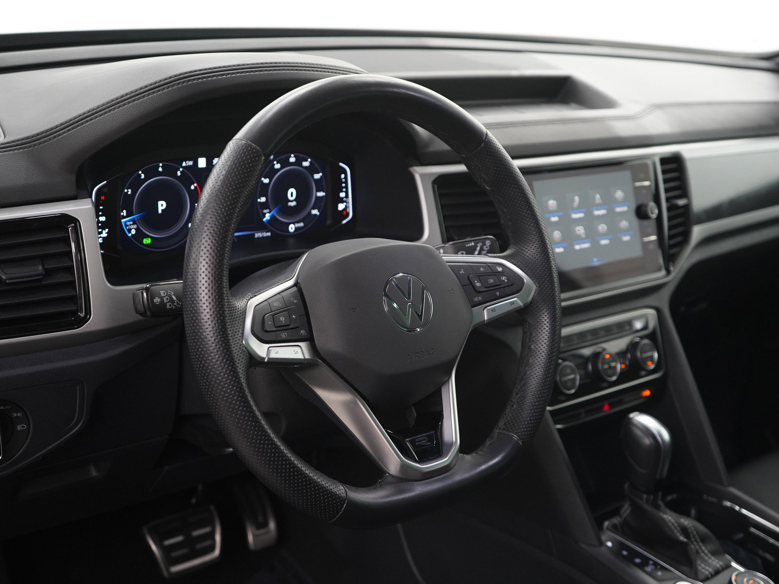 Used 2023 Volkswagen Atlas Cross Sport SEL Premium R-Line image 20