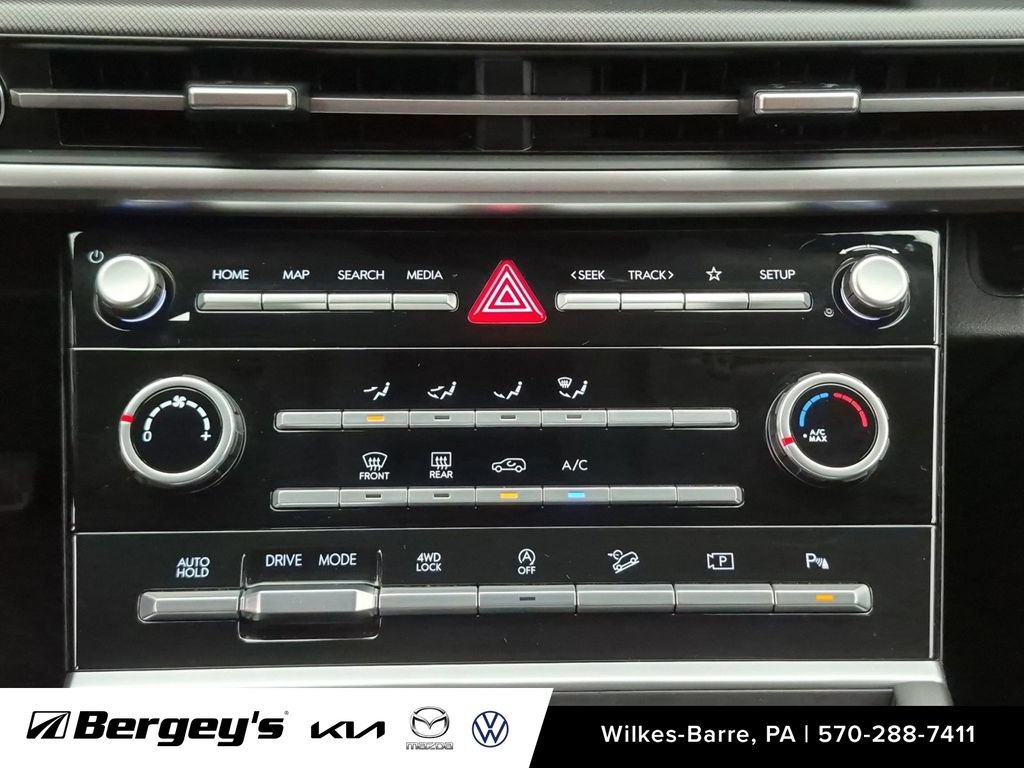 Used 2024 Hyundai Santa Fe SE AWD/4WD image 20