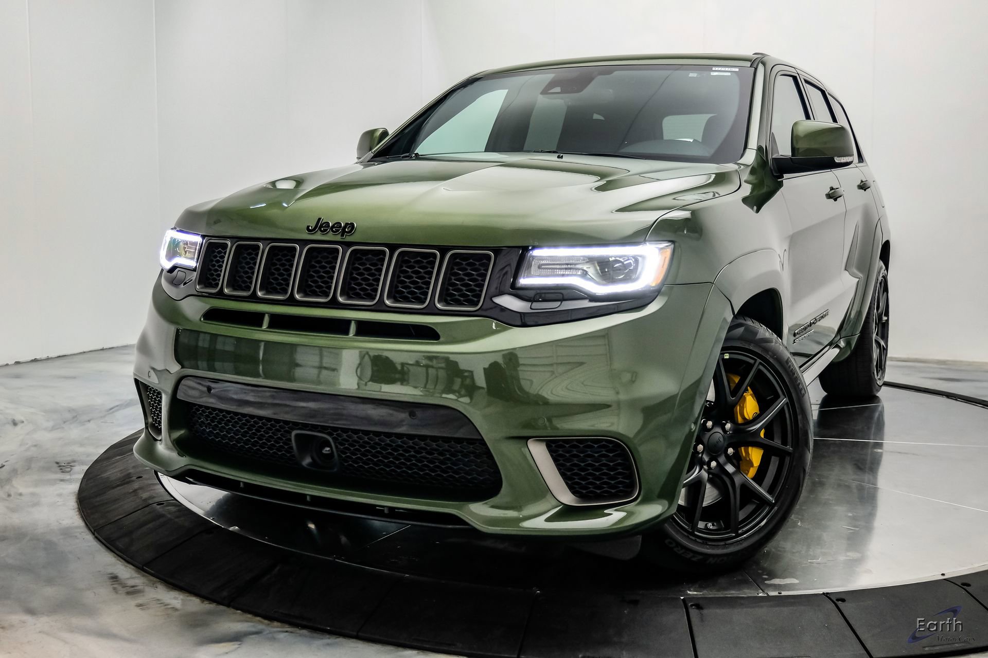 Used 2021 Jeep Grand Cherokee Trackhawk w/ Trailer Tow Group IV image 7