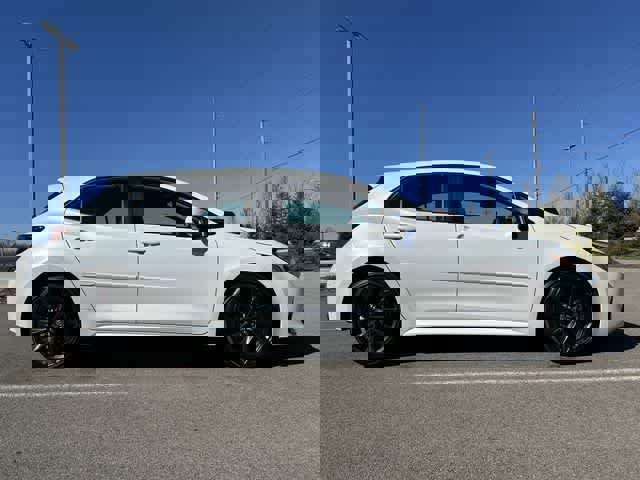 Used 2025 Toyota Corolla XSE image 3