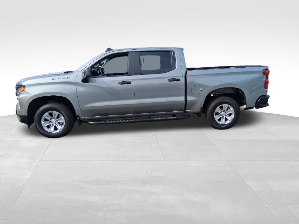 Used 2026 Chevrolet Silverado 1500 W/T w/ WT Value Package RWD image 2